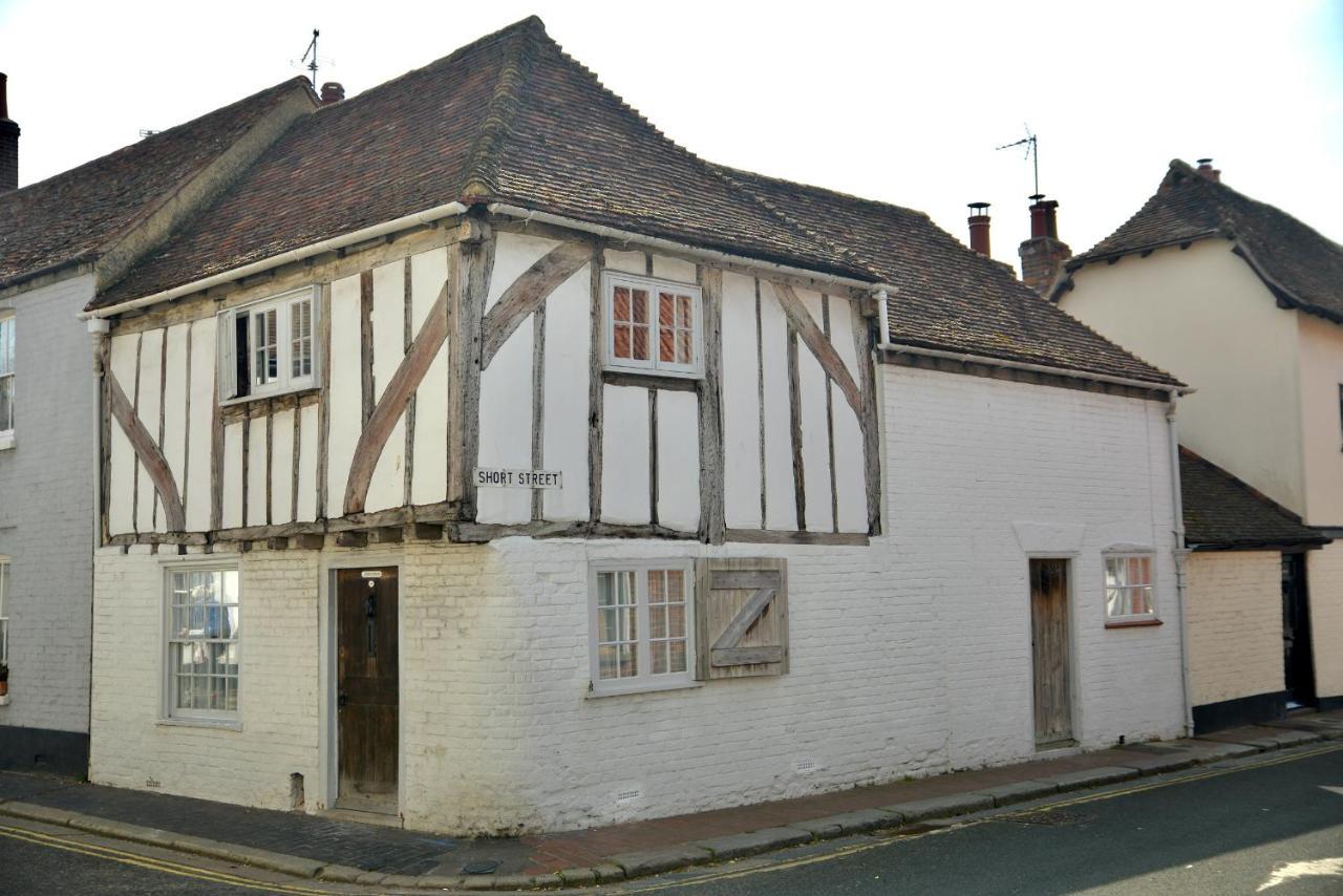 Tudor Cottage แซนด์วิช ภายนอก รูปภาพ
