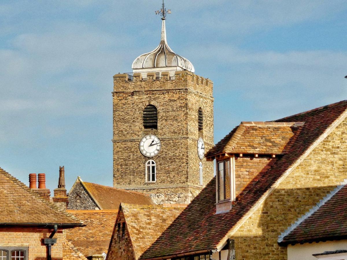 Tudor Cottage แซนด์วิช ภายนอก รูปภาพ